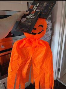 Halloween decor