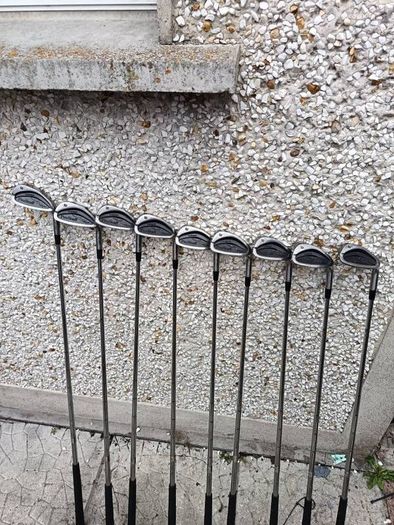 golf clubs
