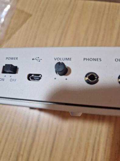 Roland TR-09