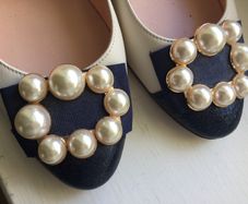Le Babe Fabulous Pearl Shoes Size 8