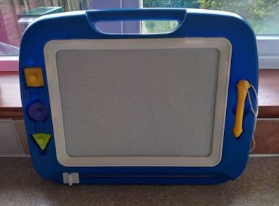 Boxed Magnadoodle drawing board