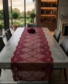 H&M Home Lace table runner burgundy 45x150cm
