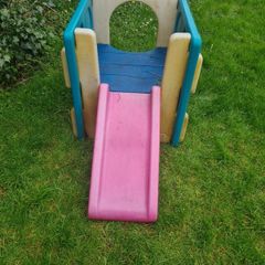 Little Tikes slide.
