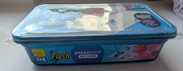 Seven Flash SpeedMop Refills x 24