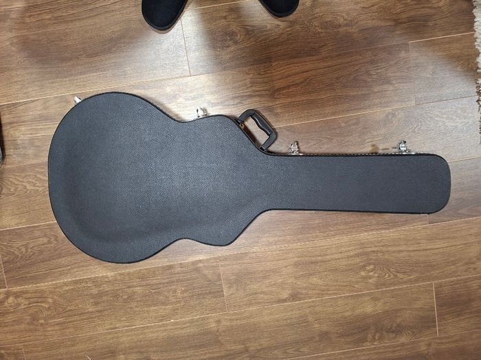 Epiphone ES-339 Black with Hard Case Excellent Guitar