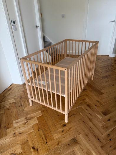 Ikea Sniglar cot