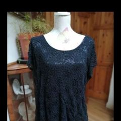 So Fabulous. Black top.