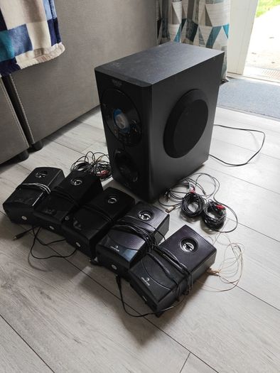 Auna speaker