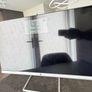HP 32f Display. 31.55 inch Image 2