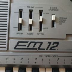 vintage 1983 Eko EM12 keyboard