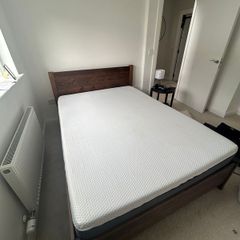 Oxford bed frame + emma original matress