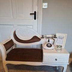 Audio Guest Phone Seat for Hire