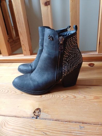 Size 5 Studded Boots