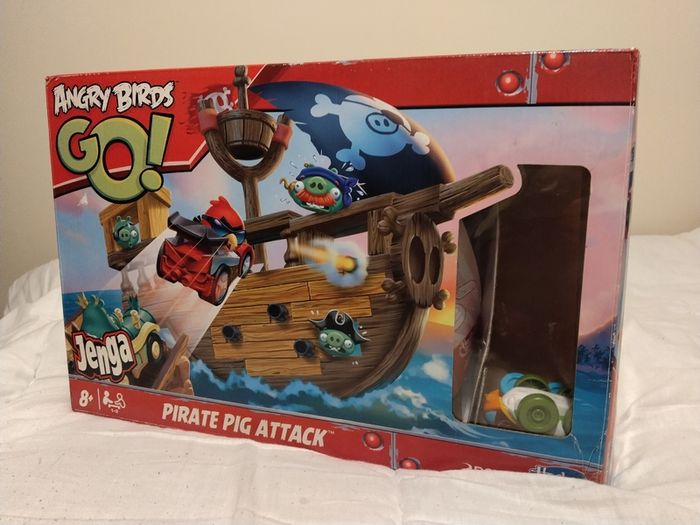 Angry Birds Go! Jenga Pirate Pig Attack Game