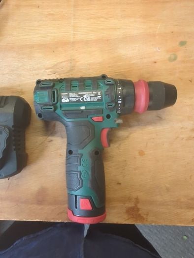 Cordless Drill with 2ah battery, charger and bit set