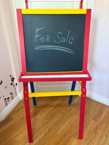 Kids wooden easel