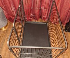 Dog crate
