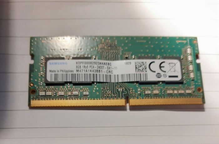 Samsung 8gig 2400T