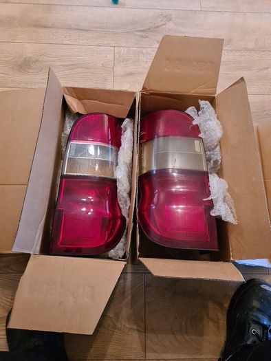 Hiace Rear Lamps (Lights) Pair