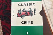 Classic crime gift set