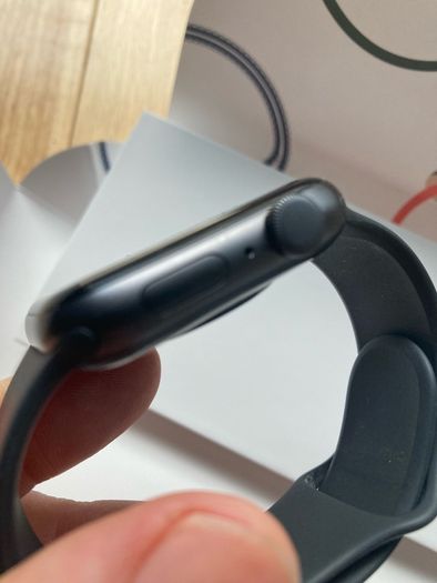 Apple Watch SE 1st Grneration