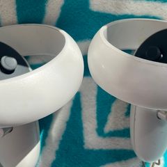 Oculus quest 2 VR with kiwi elite strap