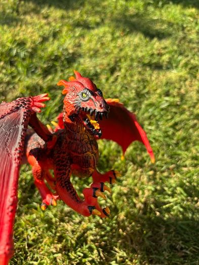 Schleich Eldrador Lava Dragon