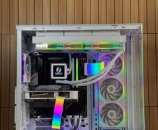 High End Gaming PC | RTX 5080 | 9800X3D
