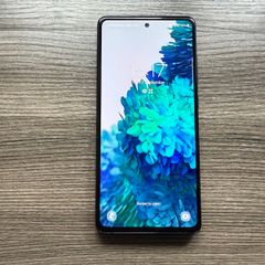Samsung Galaxy S20 FE 5G - 128GB - Unlocked - Dual SIM