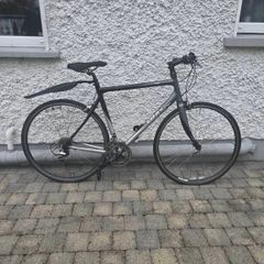 Giant Hybrid Bicycle with accessories and extra tire