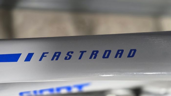 Giant Fastroad SL2 bike NEW