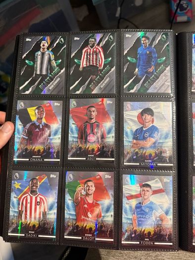 football cards + binders (offers Welcome )