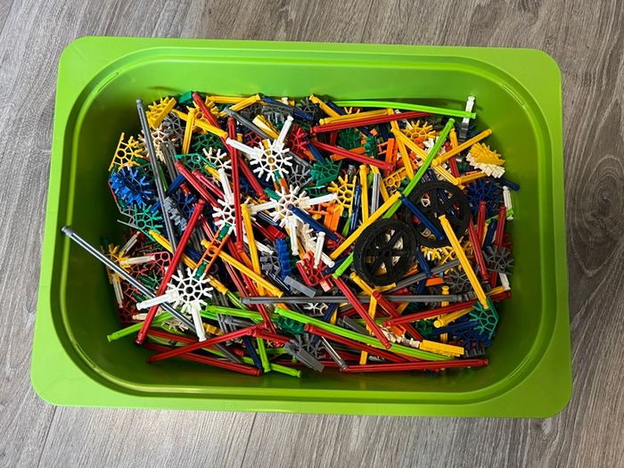 Knex 100 Model Imagine Building Set 12605