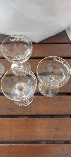 5 x 50s,60s white velvet glasses,vintage collectors item,,sold as seen .hard to come by.