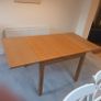 ikea bjursta extendable table Image 3