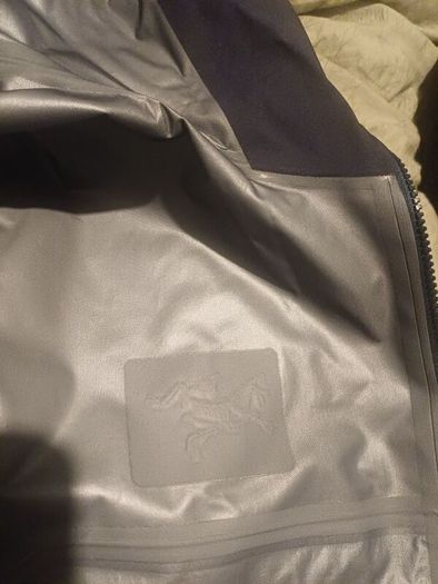 Arc'teryx Goretex Beta Jacket new with tags  XL genuine RRP 400