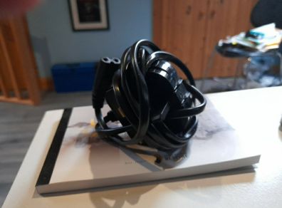 Figure of 8 Cable with 3 pin plug.