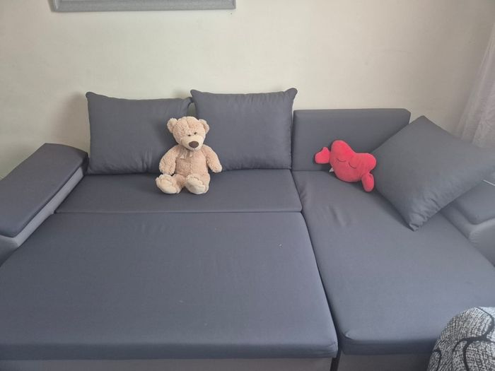 Corner sofa