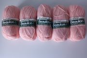 Knitting Yarn - Hayfield Beaulon 4 ply - 250g