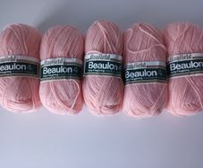 Knitting Yarn - Hayfield Beaulon 4 ply - 250g