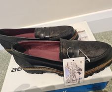 aeros me! italy leopard loafer shoes size 39/6 BNWT