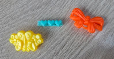 Dolls hair clips