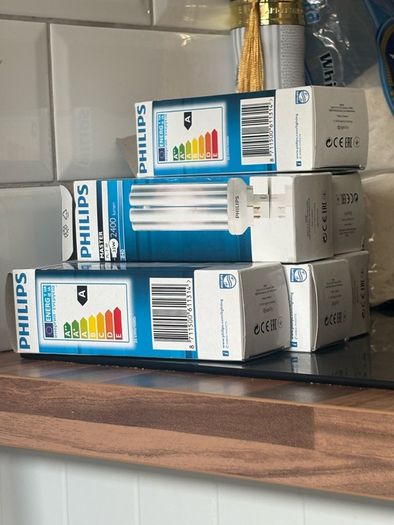 6 x Philips bulb