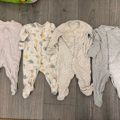 baby clothes 0-3 months