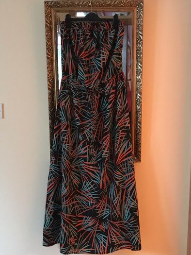 Strapless Maxi Size 14 never worn