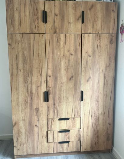 wardrobe