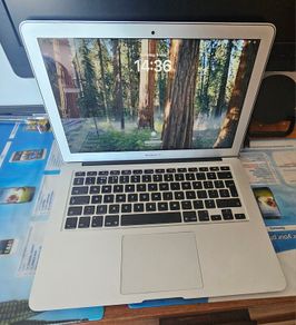 Mac Book