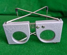 Vintage Stereoscope Magnifying Lens Glasses.
