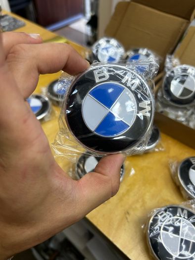 BMW Center Caps 68mm Blue Black set of 4