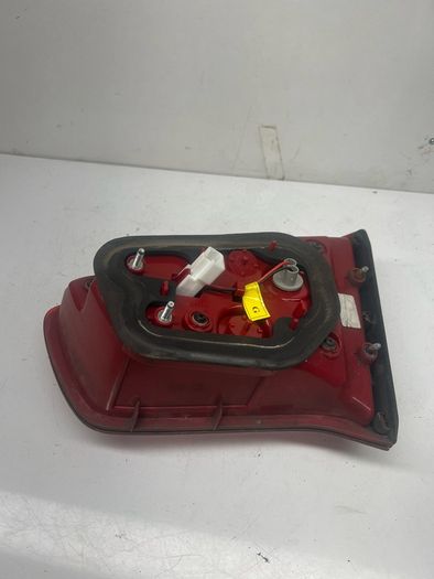 Kia Sportage Mk3 2011 Rear Tail Light On Tailgate Passenger Side 92405-3w0 A2l16b3s